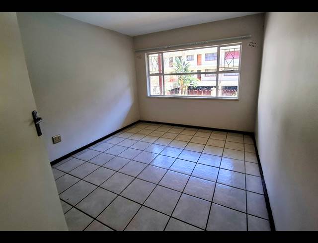 2 BEDROOM APARTMENT FOR SALE IN KENSINGTON B